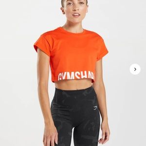 Gym shark crop top